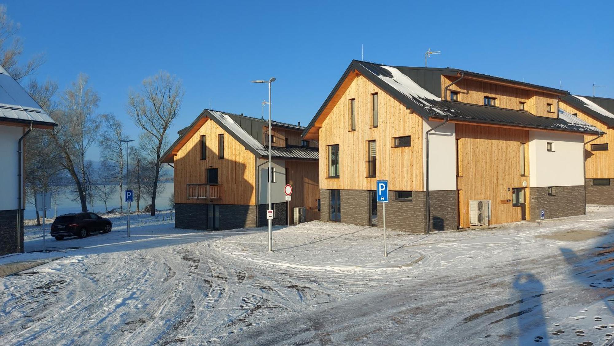Lipno Apartments Bergmax, Ski Areal Lipno 16Min Dojezd - Resort Male Lipno S Terasou A Zahradkou, Parking Free Cerna v Posumavi Ngoại thất bức ảnh